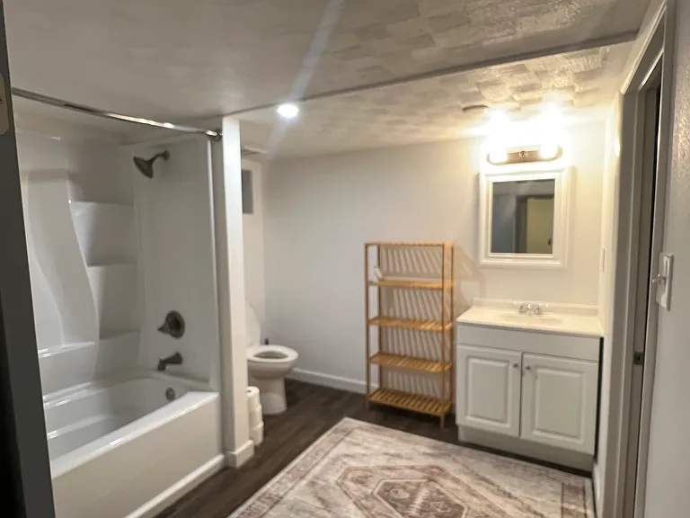 Full Bath