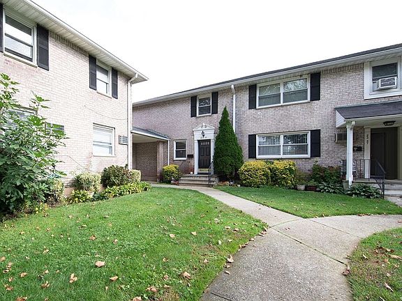 2nd image of 8255 268th St #166B