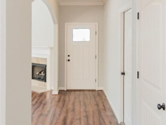 3rd image of 5906 Long View Ln