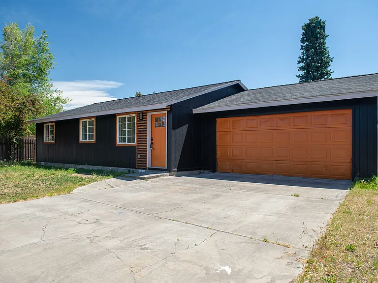 2328 SW Glacier Ave — Photo 21