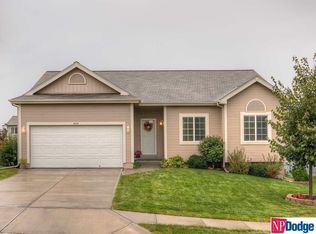 4608 N 164th St, Omaha, NE 68116