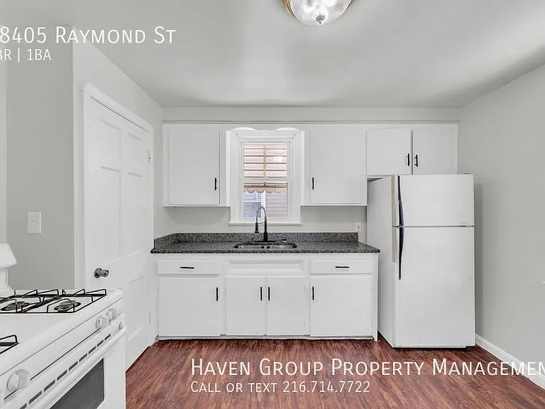 18405 Raymond St — Photo 7