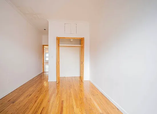 Rented by Reavis | media 15