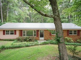 1201 Horseshoe Rd, Durham, NC 27703