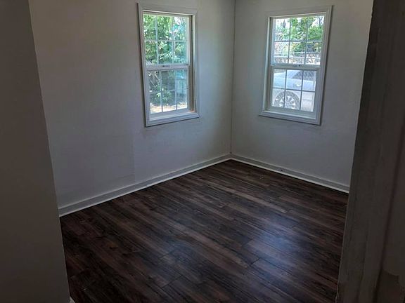 2nd image of 240 W Esplanade