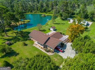 110 Pine Valley Dr, Douglas, GA 31535