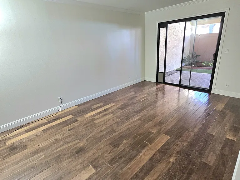 624 Thoreau Ln — Photo 20