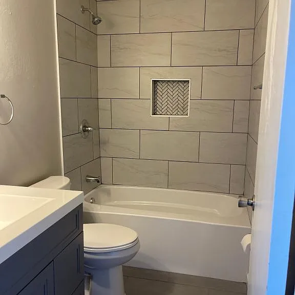 1409 McDonald Ave #3 — Photo 4