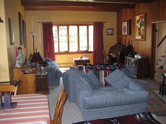 Owner Living/Dining Rm