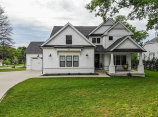 1409 Fairbrook Dr, Saint Louis, MO