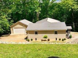 555 Red Bud Ln, Clarkson, KY 42726