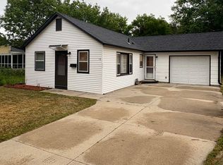 710 S Duff St, Mitchell, SD 57301
