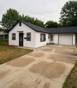 710 S Duff St, Mitchell, SD, 57301