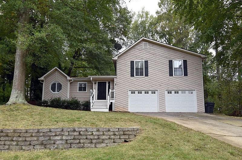 1st image of 679 Gregory Manor Dr SW