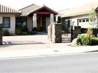 1536 NW Hawthorne Ave, Grants Pass, OR 97526