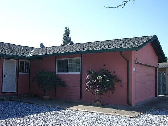 3rd image of 266 Columbus Dr