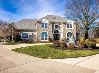 10821 Chester Rd, Cincinnati, OH 45246