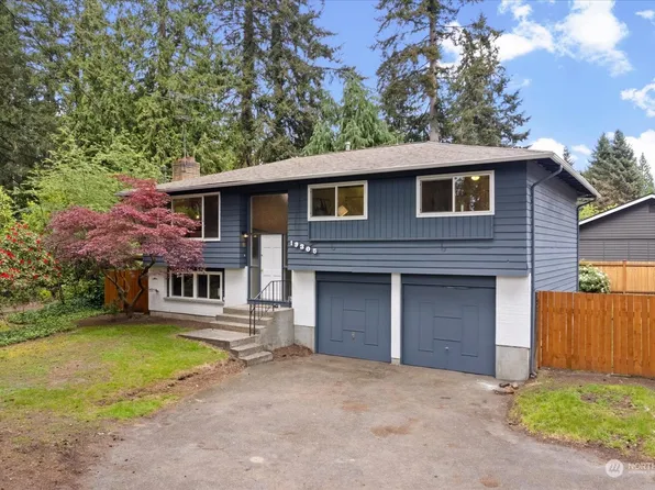 19305 76th Avenue W, Lynnwood, WA 98036
