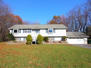 94 Mill Pond Rd, Otisville, NY 10963