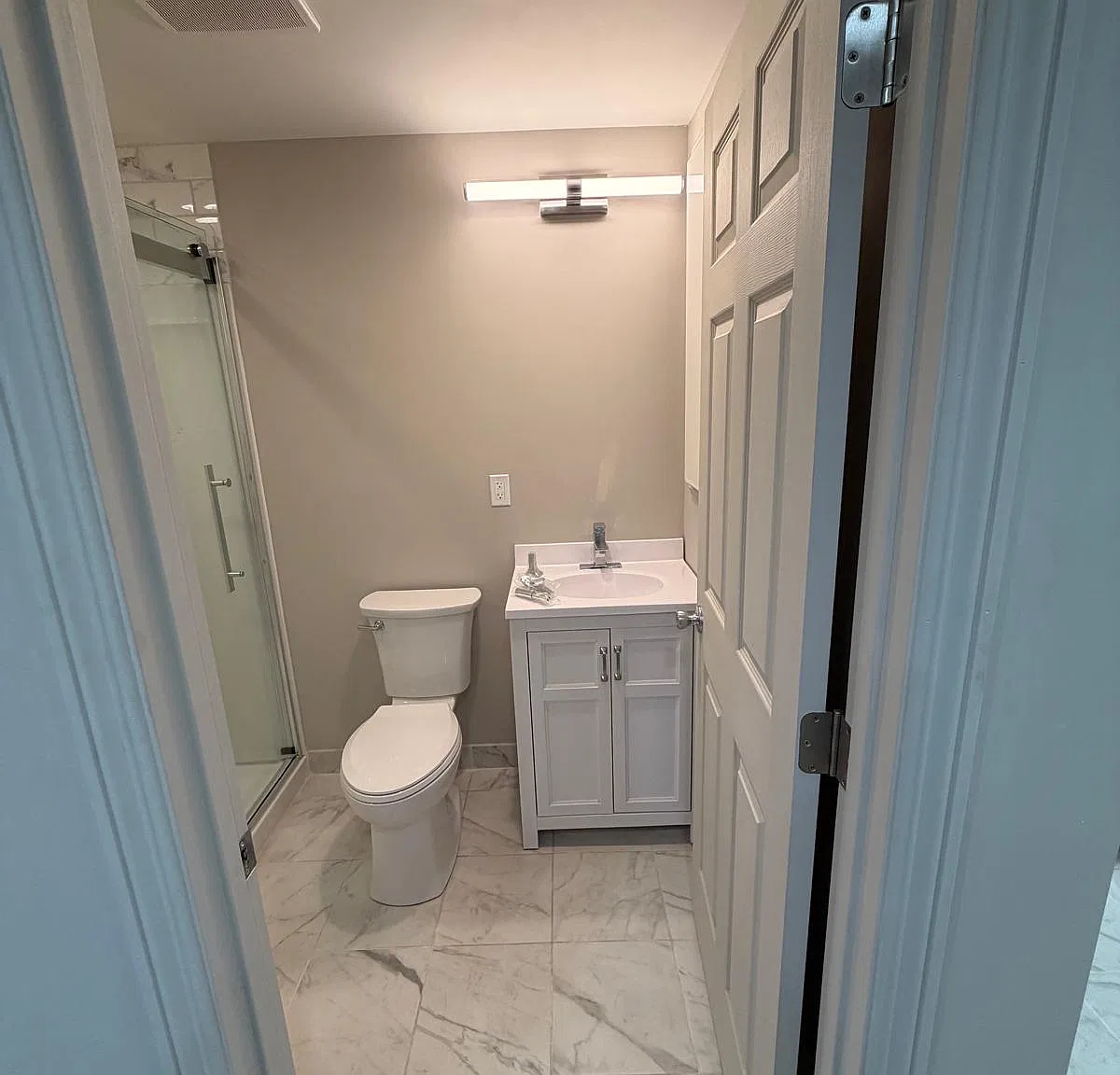 Studio, $3,495 — Photo 3