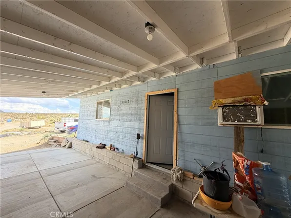 31077 Azurite Rd, Lucerne Valley, CA 92356