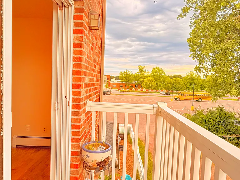 405 Main St #205 — Photo 22