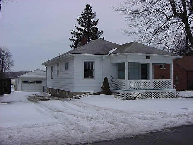 2nd image of 213 N Lebanon St