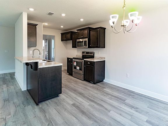 5th image of 7142 Sonny Dr #4C
