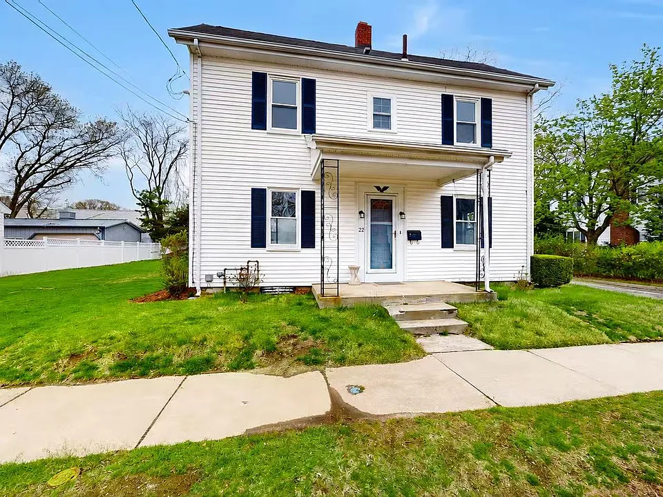 22 Baldwin St