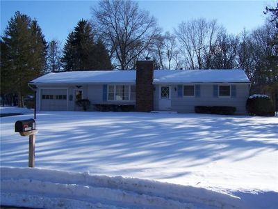 7 Meadowlark Dr, Fairport, NY, 14450
