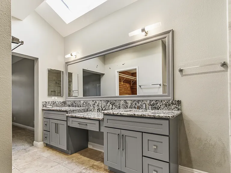 24881 Seagate Dr — Photo 16