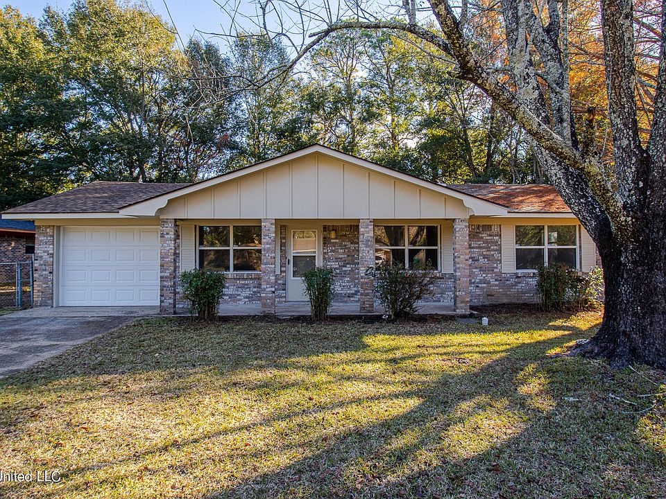 1st image of 136 James Dr