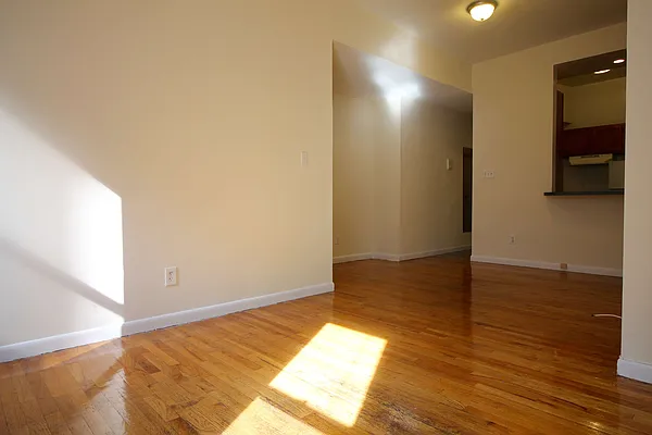 Rented by J Misrahi Realty Corp | media 8