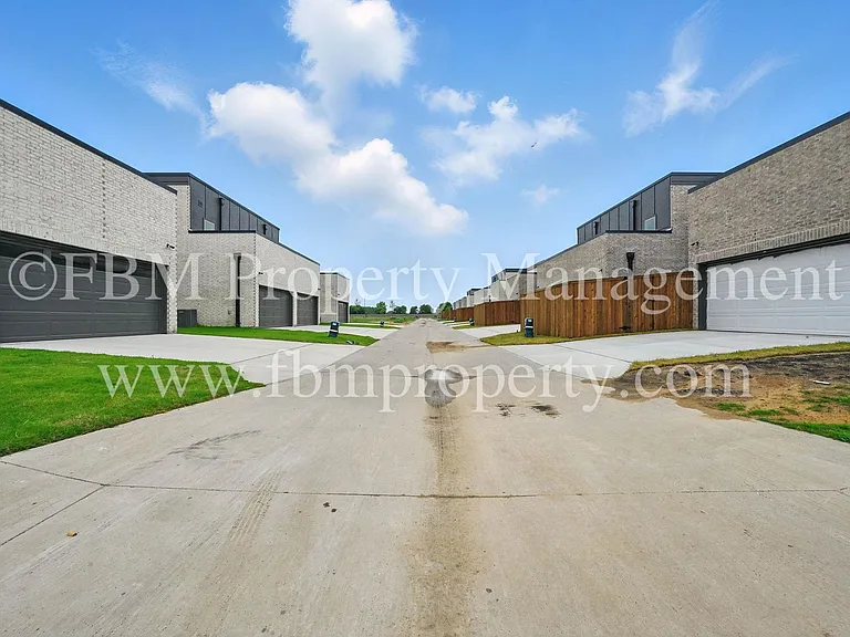 2909 Ali Dr — Photo 50