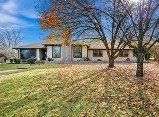 14 Meadowlake Dr, Heath, TX 75032