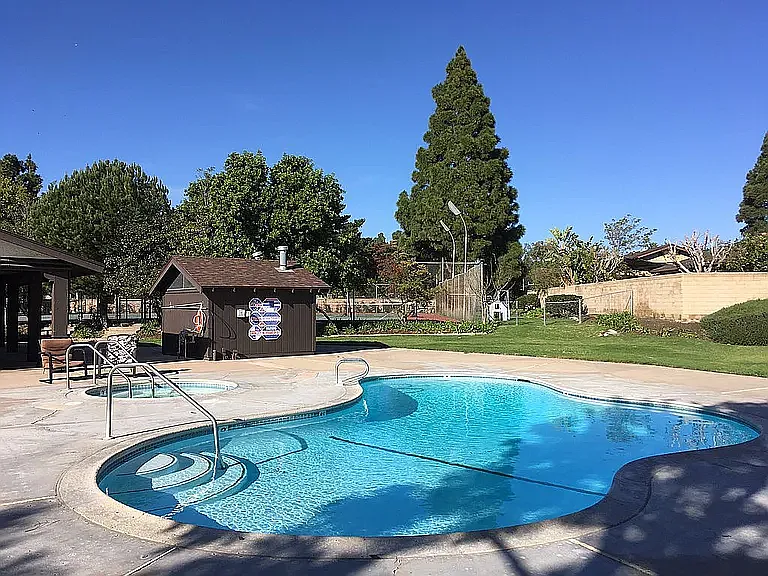6348 Swallow St — Photo 5
