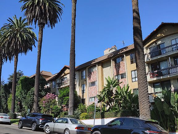 2nd image of 1730 Camino Palmero St APT 206