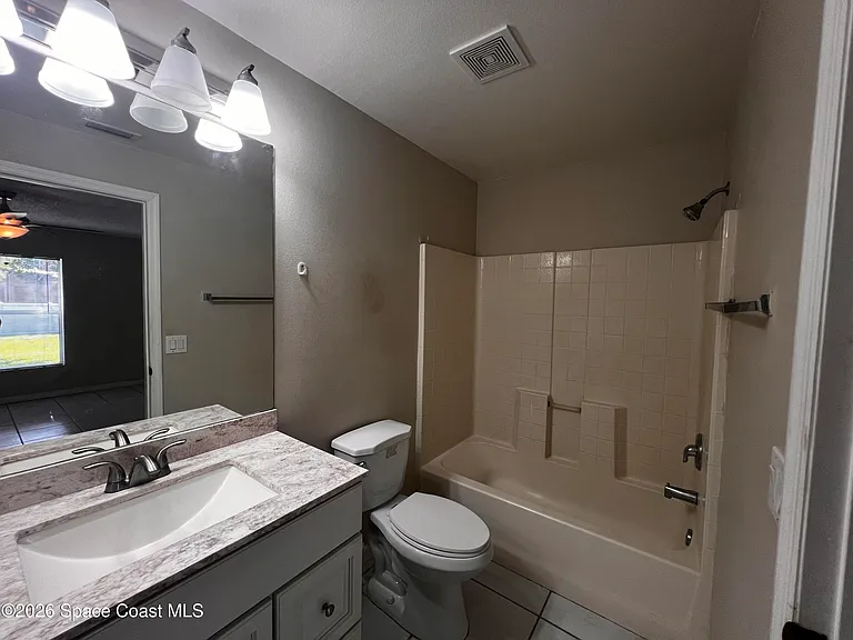 223 Aquarius Ave SE — Photo 15