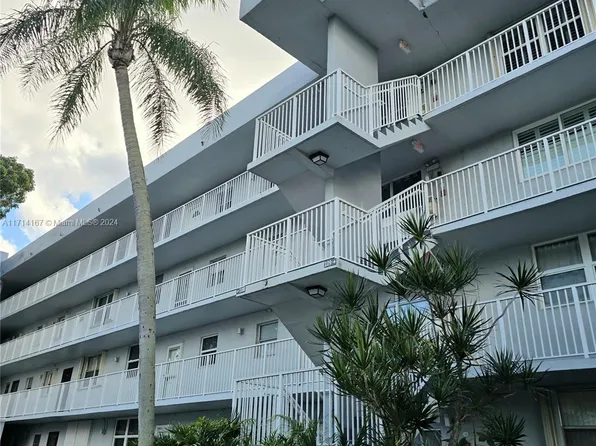 108 Royal Park Dr APT 2H, Fort Lauderdale, FL 33309