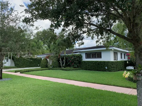 745 Benevento Ave, Coral Gables, FL 33146