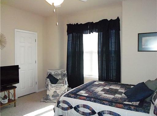 4th image of 47 Sunderland Dr
