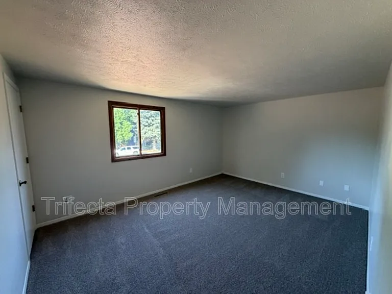 3313 Dunbar Ave — Photo 14