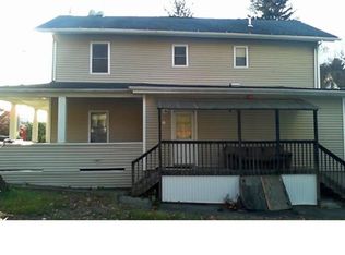 49 N State St, Ansonia, CT 06401