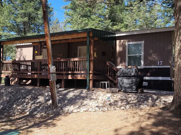 17 Oak Ridge Loop, Cloudcroft, NM 88317