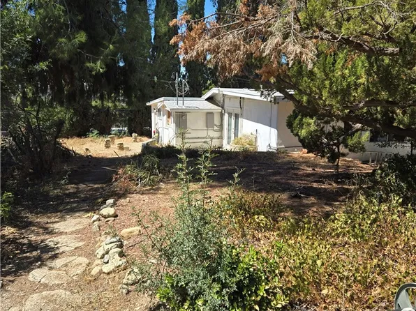 9643 Avenida Miravilla, Cherry Valley, CA 92223