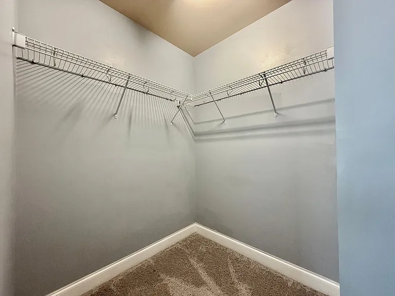 4601 Fonso Dr — Photo 26