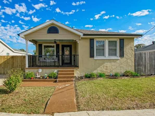 505 Marion Ave, Harvey, LA 70058