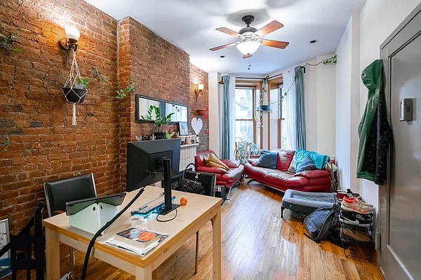 Rented by Highline Residential | media 3