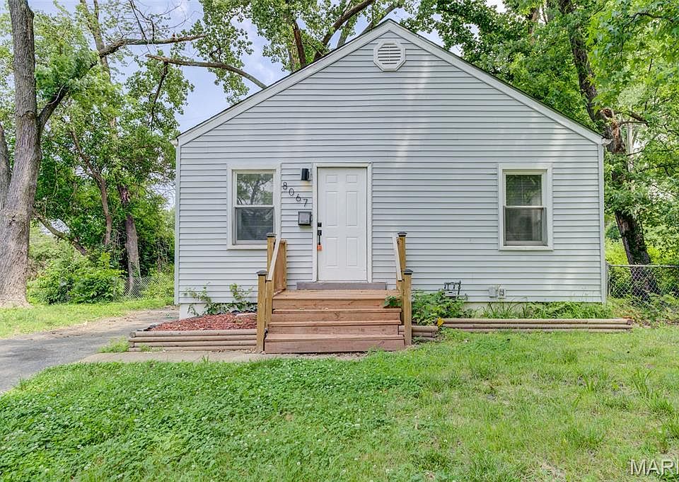 1st image of 8067 Aline Ave