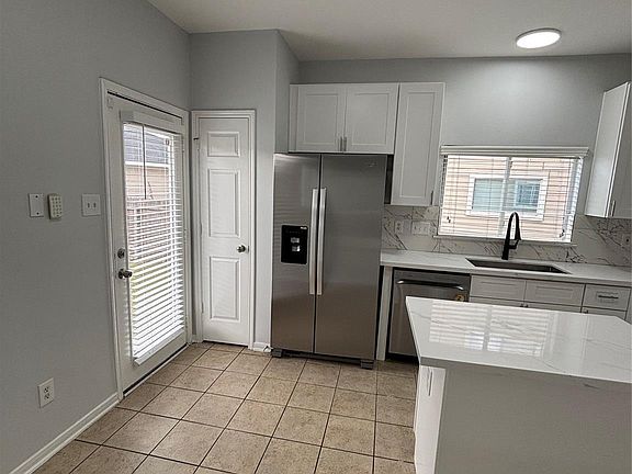 5th image of 11753 Jelicoe Dr